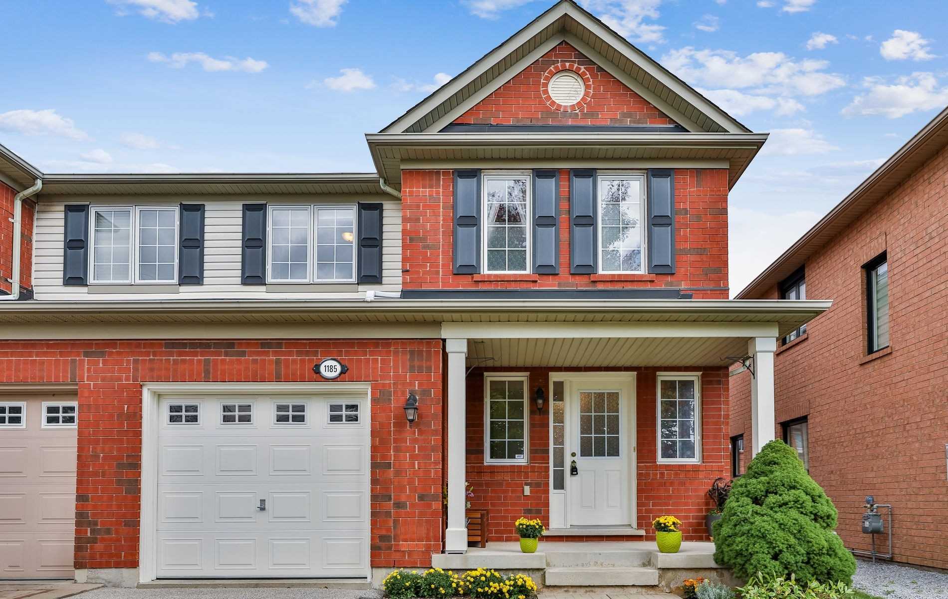 1185 Barclay Circle