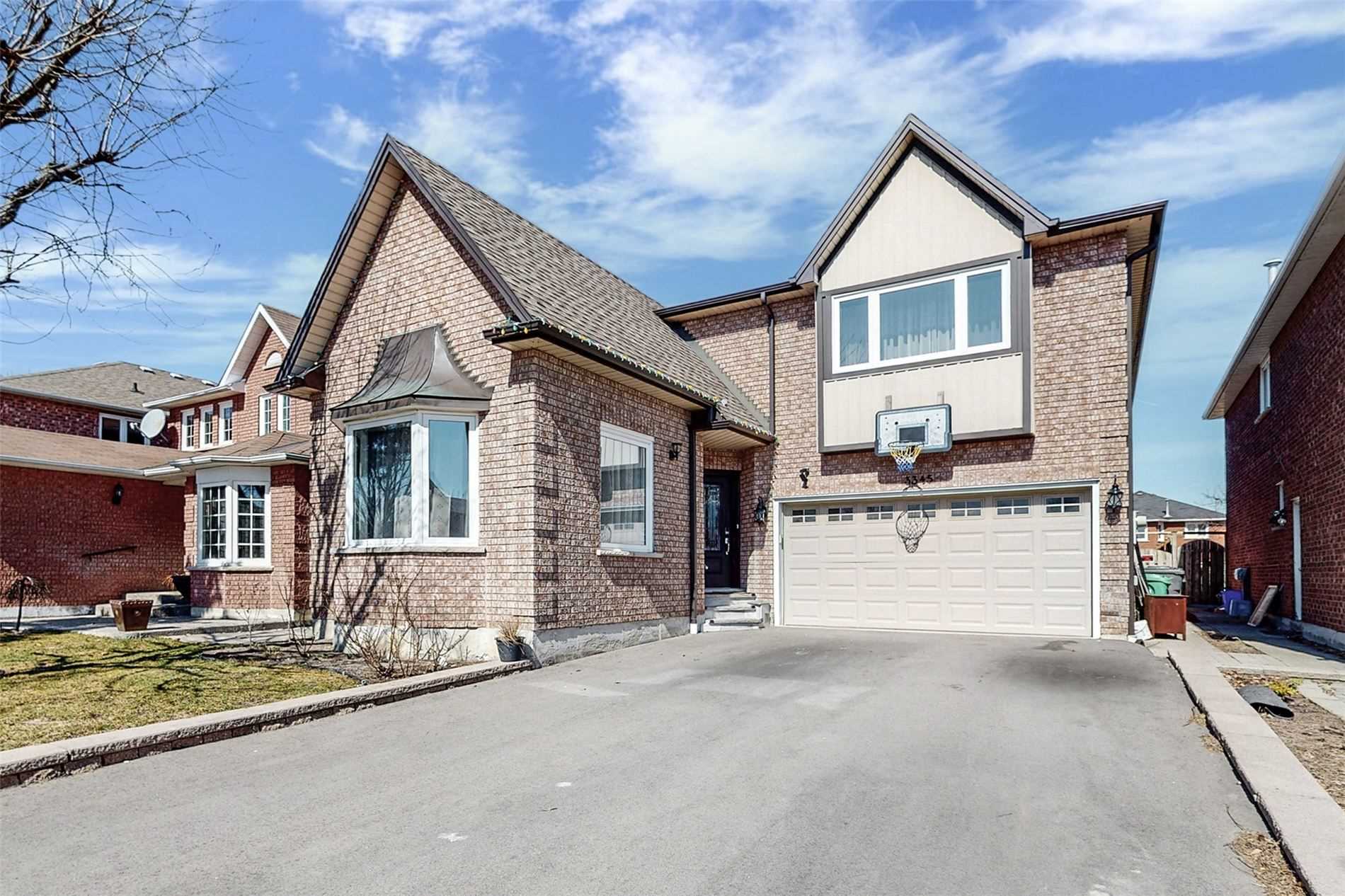 3345 Loyalist Dr