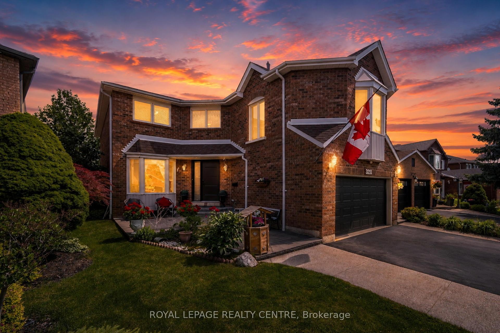 3211 Dovetail Mews